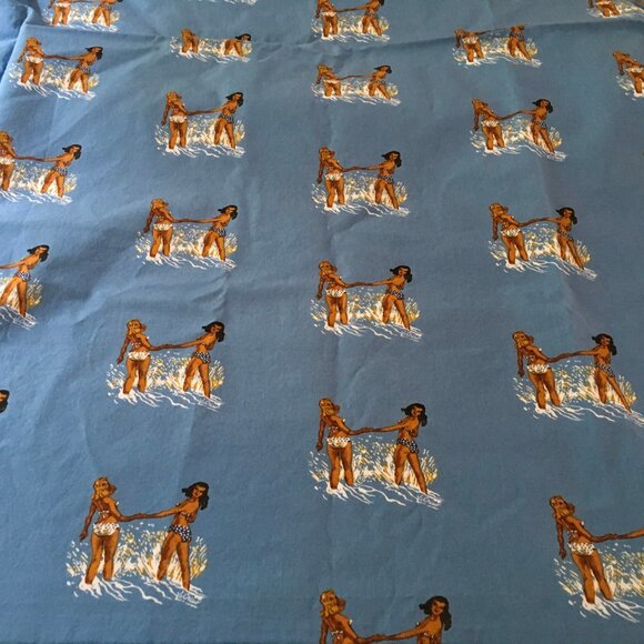 Vintage Pin Up Girls 60s Style Beach Print Fabric Women In Bikini Models - Picture 2 of 5